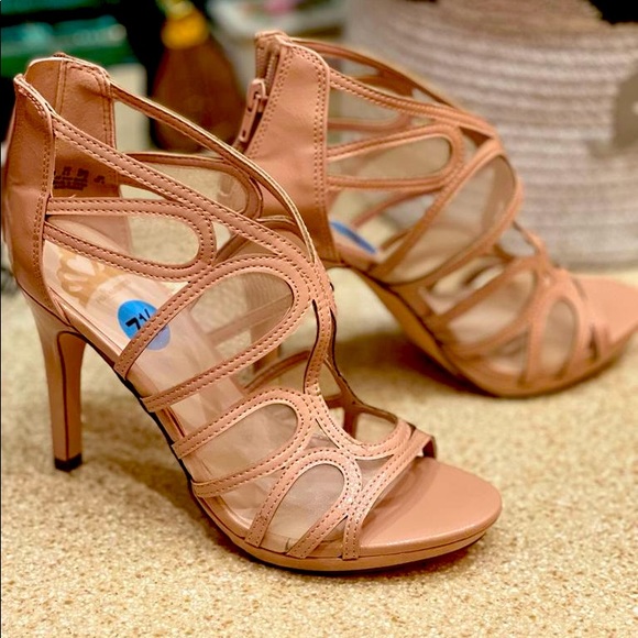 The Fergalicious Shoe - Picture 1 of 1